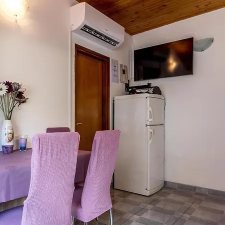 公寓 Amazing In W/ 3 Bedrooms
